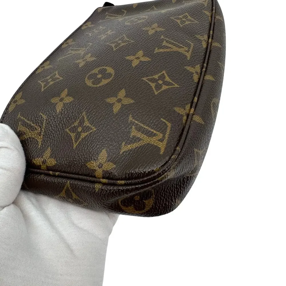 Louis Vuitton LV Monogram Pochette Accessoires Bag - Picture 3 of 16